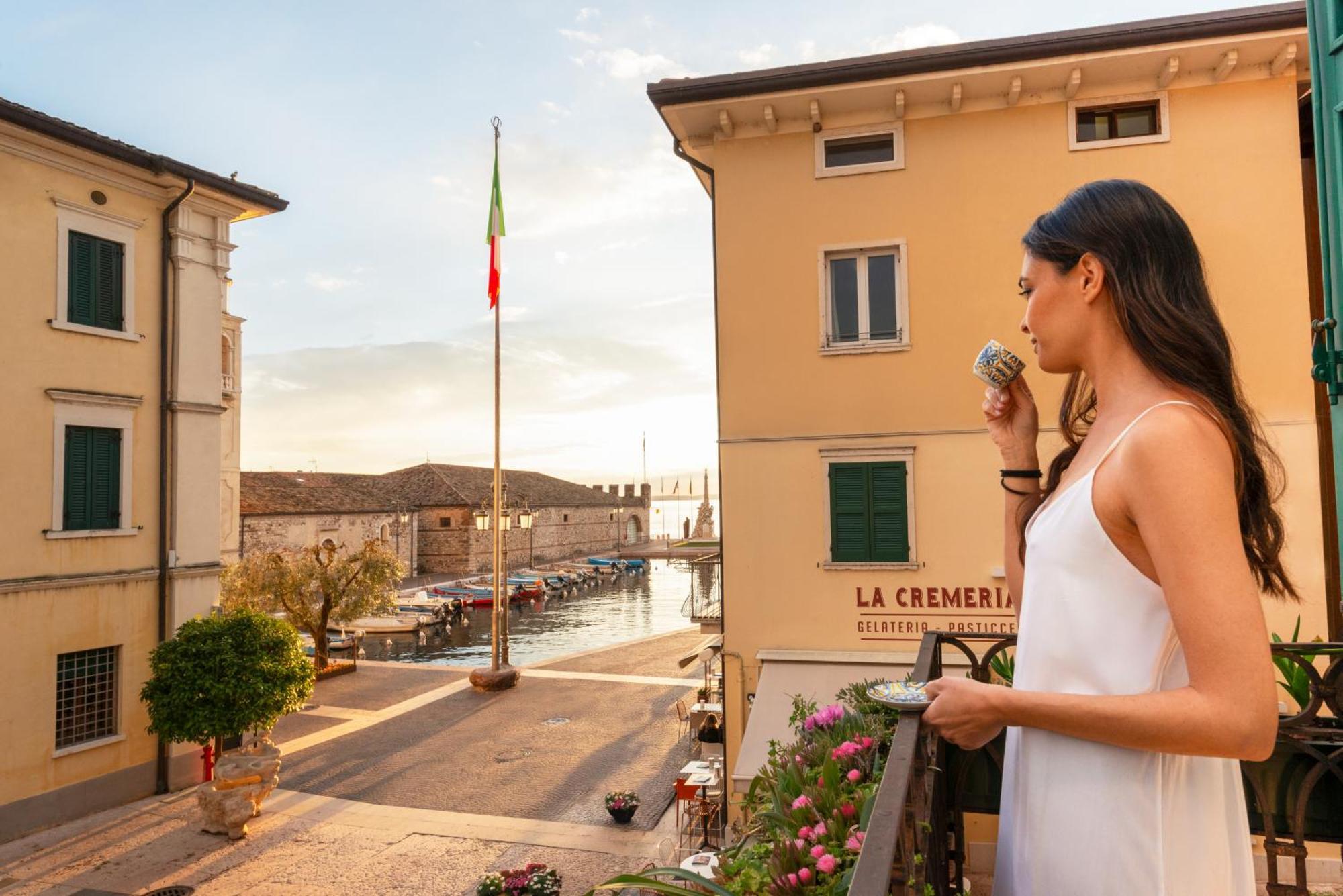 Апартаменты The Mansion Of Countess Rizzardi On Garda